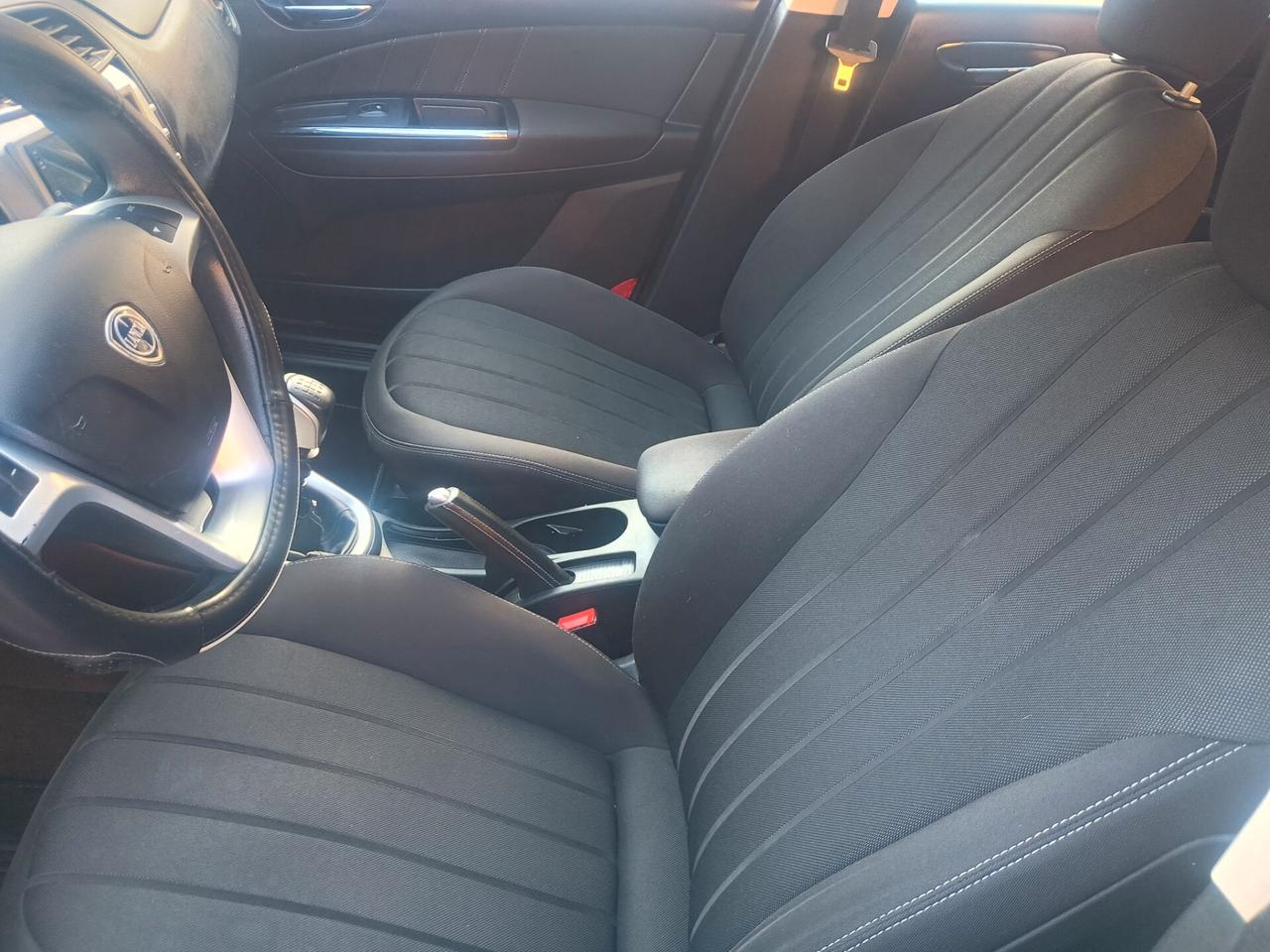 Lancia Delta 1.6 MJT DPF Argento