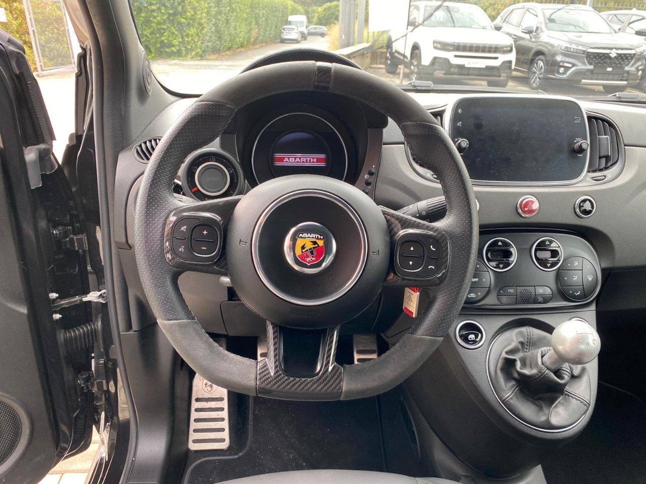 Abarth 595 1.4 t-jet esseesse 180cv