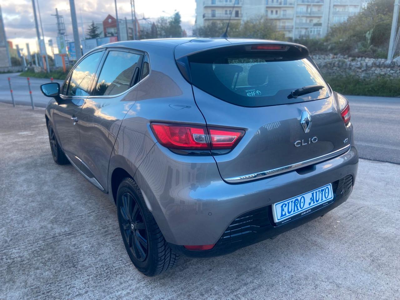 Renault Clio dCi 8V 90 CV Start&Stop 5 porte Energy Duel