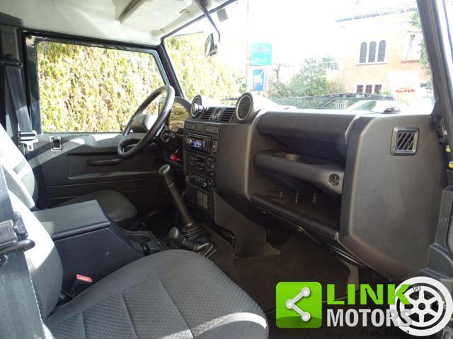 LAND ROVER Defender 110 2.2 TD4 122cv Puma