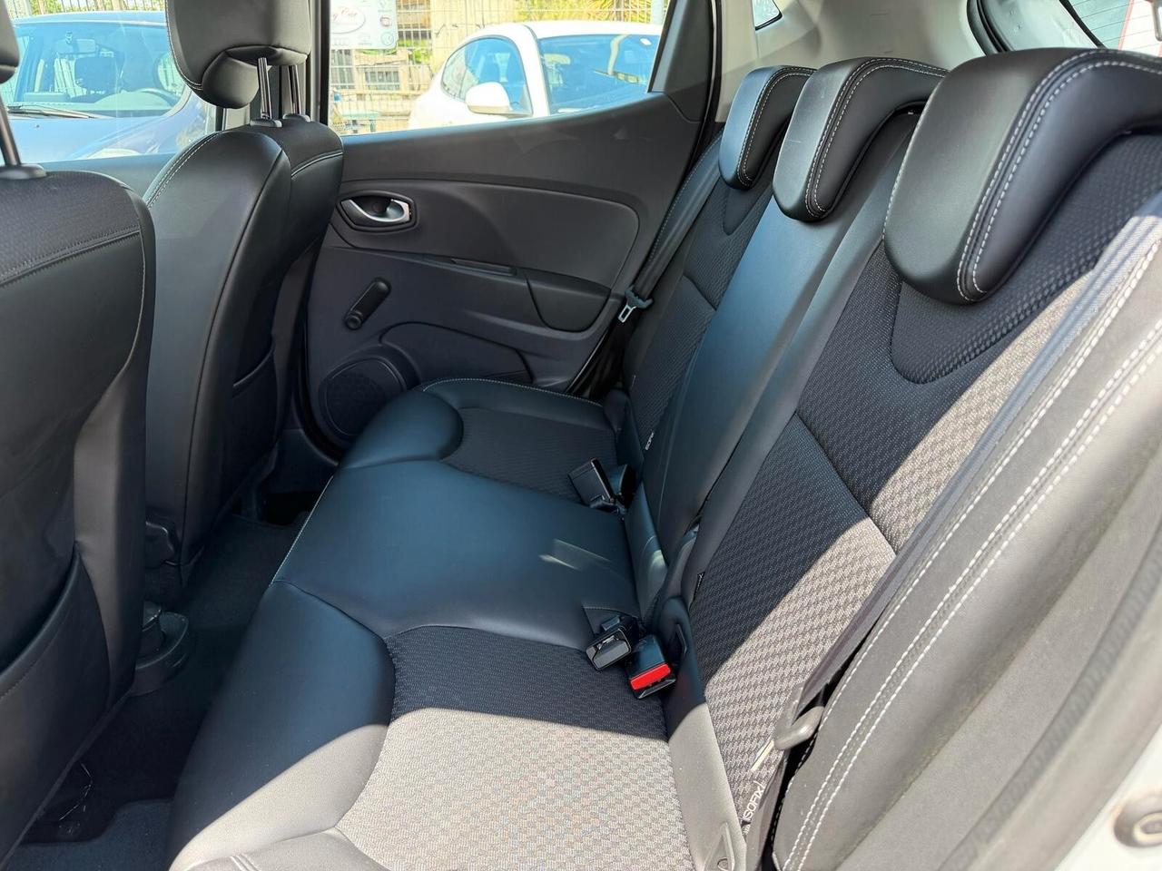 Renault Clio 1.5 dCi 8V 75 CV 5 porte Duel-2019