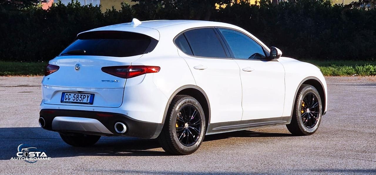 Alfa Romeo Stelvio 2.2 Turbodiesel 190 CV AT8 Q4 Executive