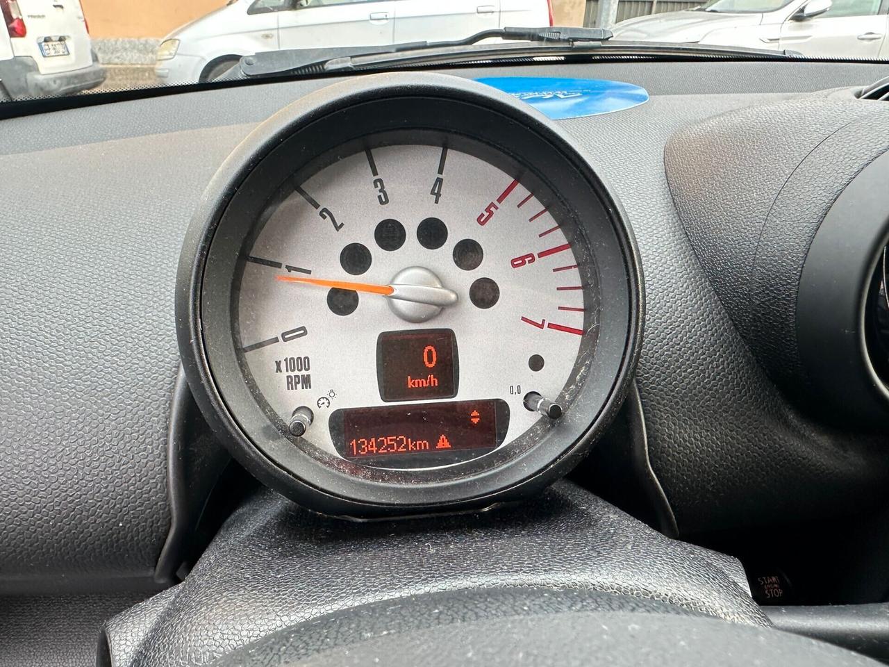 Mini Cooper Countryman 1.6 D ALL4