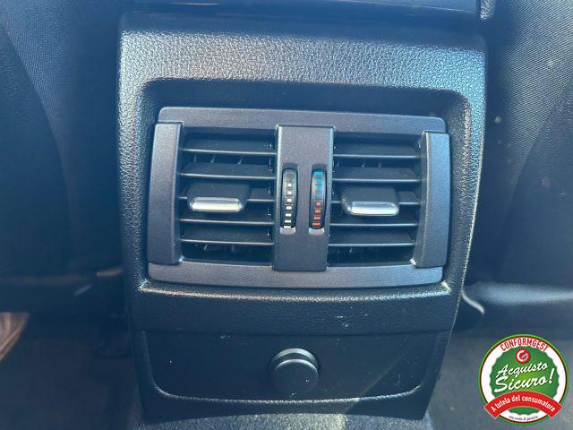 BMW 118 d 5p. Advantage Automatica Navi Led