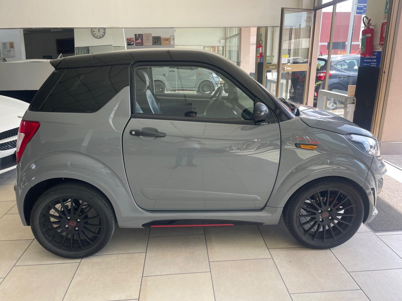 Ligier JS JS50 DCI Sport Ultimate Ice - Climatizzatore - Nessun vincolo -
