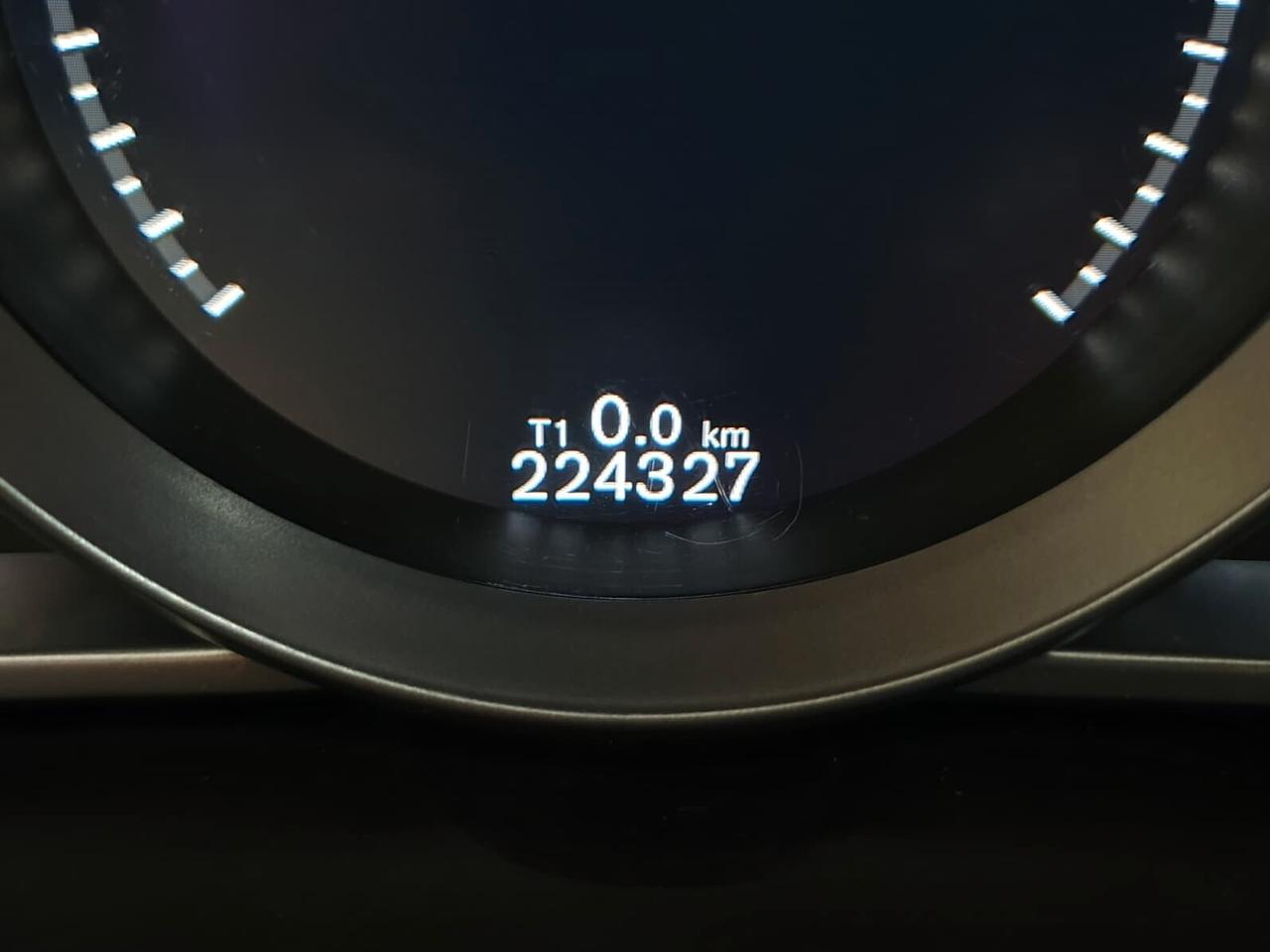 Volvo V40 D2 2.0 Geartronic 120cv R-design 2019