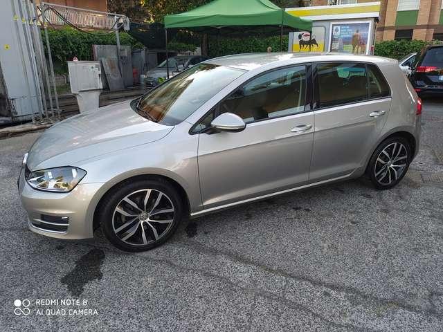 Volkswagen Golf Golf 5p 1.6 tdi Highline