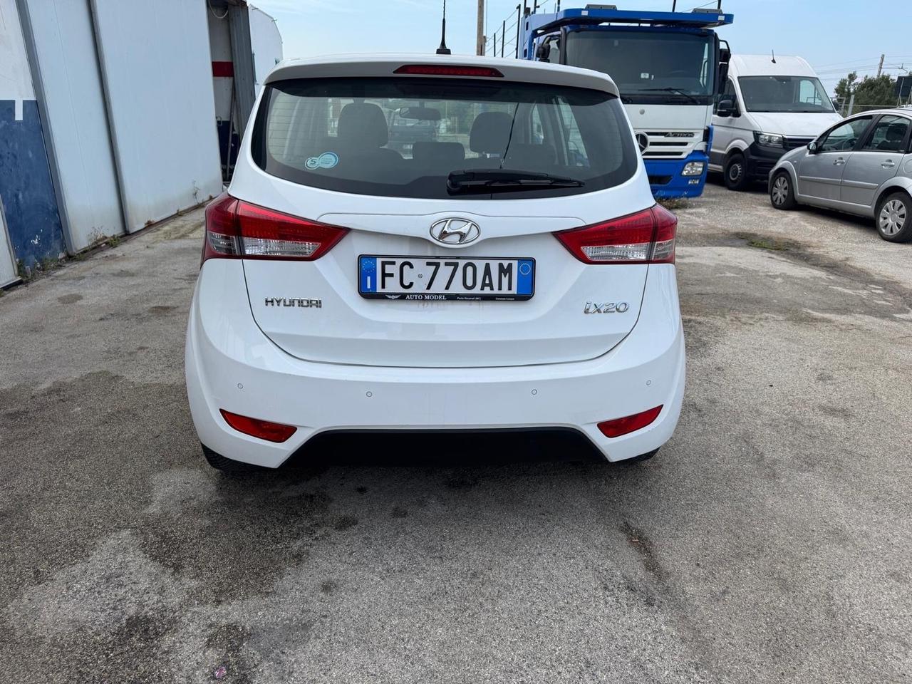Hyundai iX20 1.6 125 CV XPossible A/T GPL