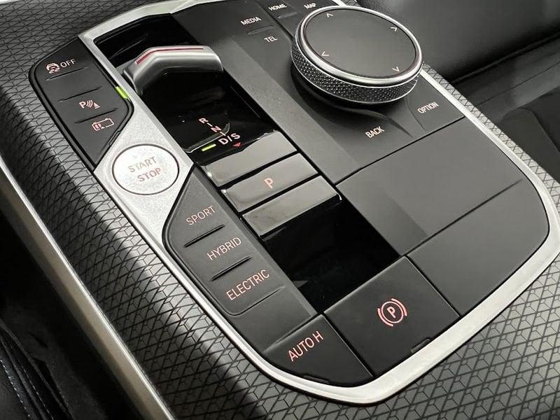 BMW Serie 3 330e Msport