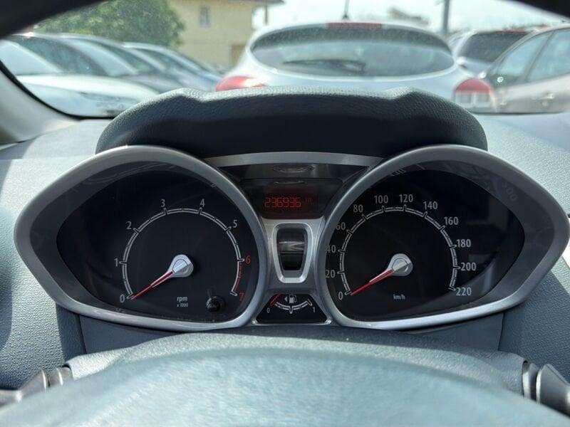 Ford Fiesta Fiesta 5p 1.2 Titanium gpl