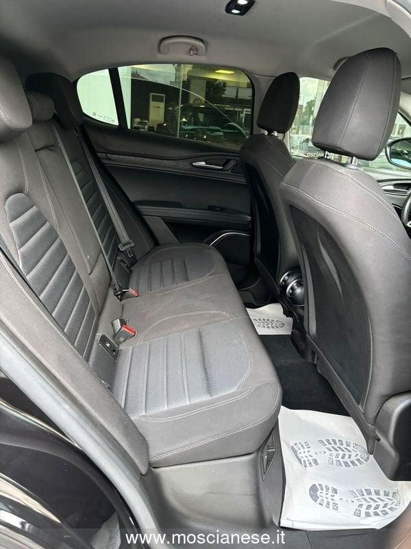 Alfa Romeo Stelvio 2.2 Turbo Diesel 190CV Business AT8 Q4