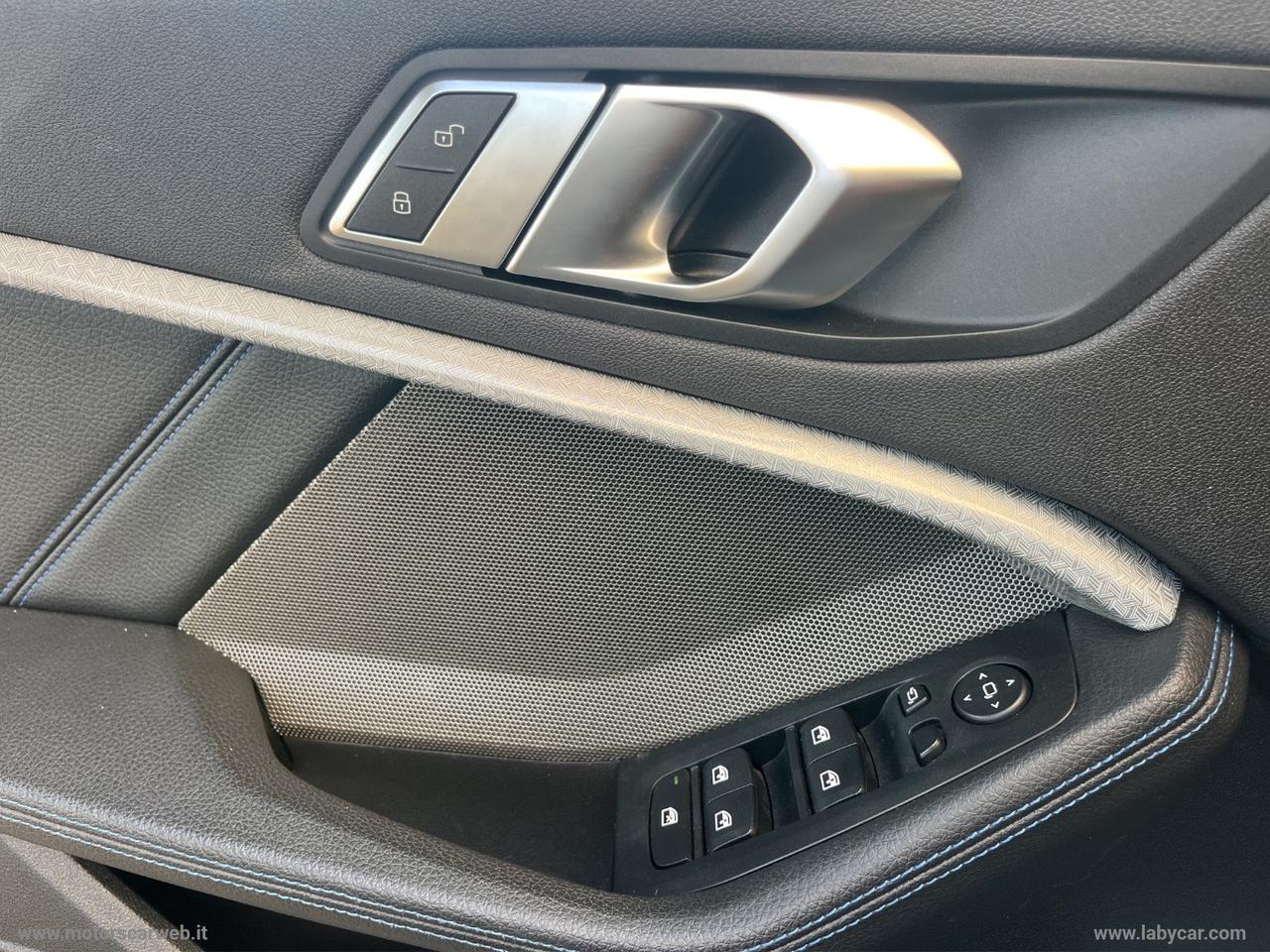 BMW M 135i xDrive Colorvision Edition