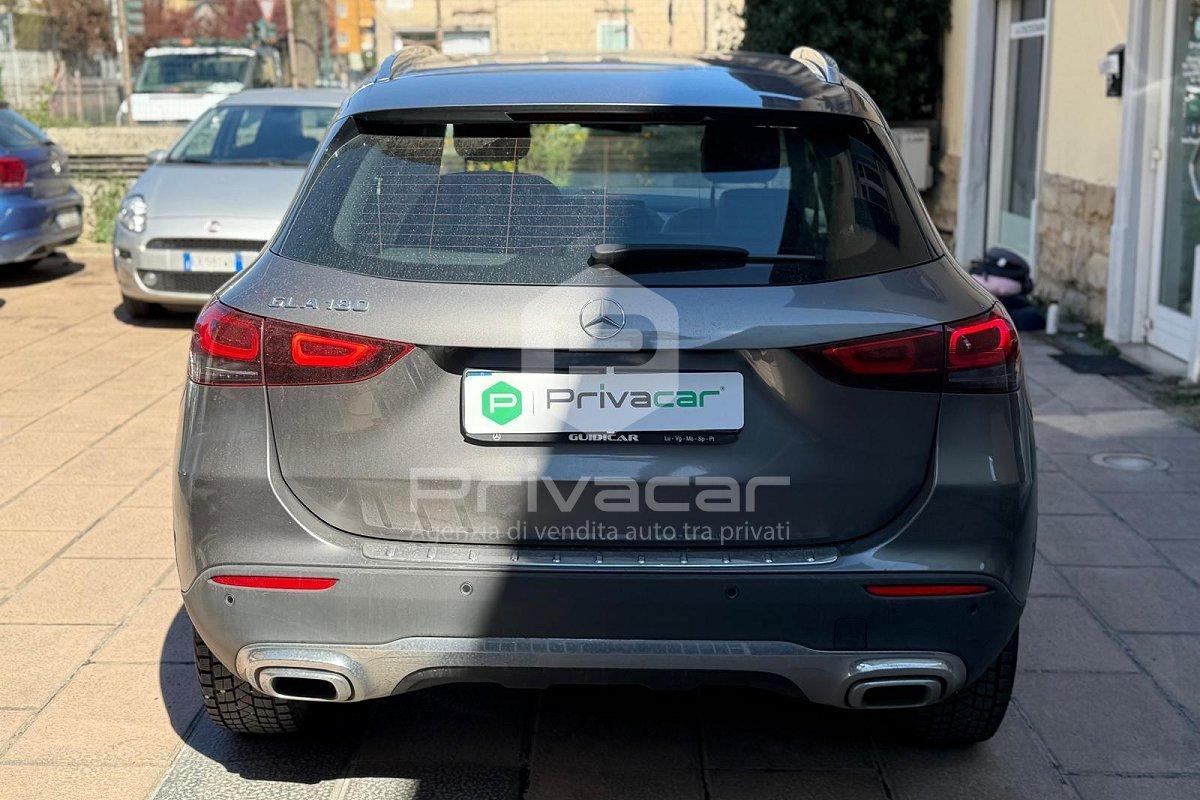 MERCEDES GLA 180 Automatic Sport