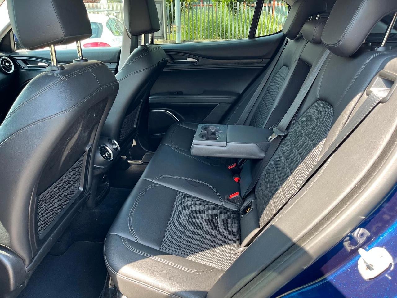 Alfa Romeo Stelvio 2.2 Turbodiesel 210 CV AT8 Q4
