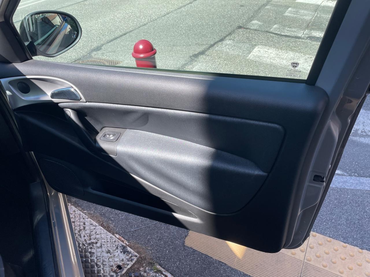 Lancia Ypsilon 1.2 69 CV/1PROP/GARANZIA 12 MESI