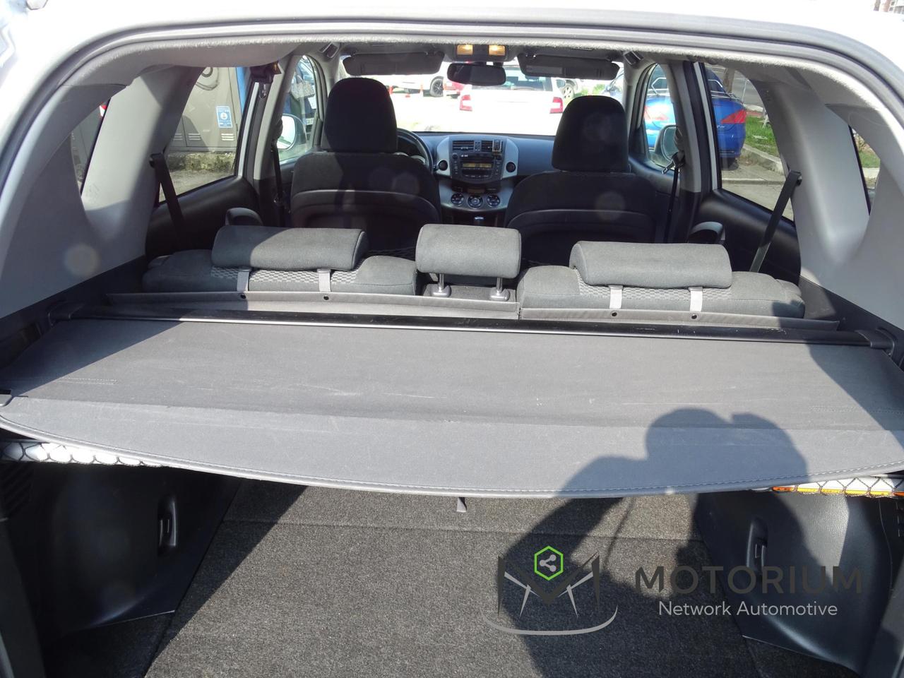 Toyota RAV4 5 Porte RAV4 Crossport 2.2 d-4d 2wd 150cv