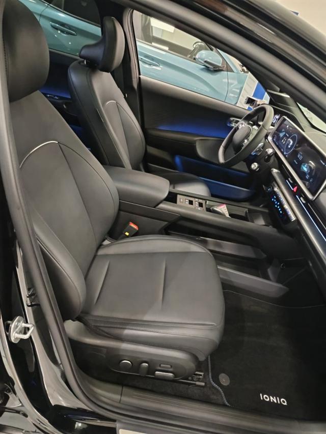 HYUNDAI Ioniq 6 77.4 kWh AWD Evolution + TECH PACK