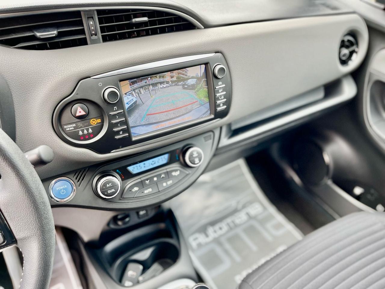 Toyota Yaris 1.5 Hybrid 5 porte Business UNIPRO/KM CERTIFICATI/GARANZIA/PREZZO REALE