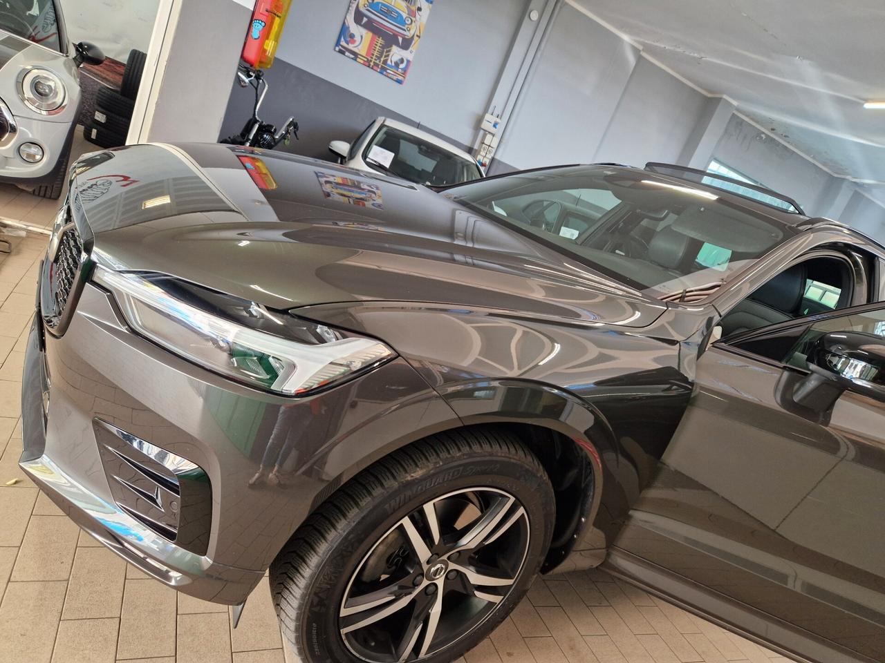 Volvo XC 60 XC60 B4 (d) AWD Geartronic R-design