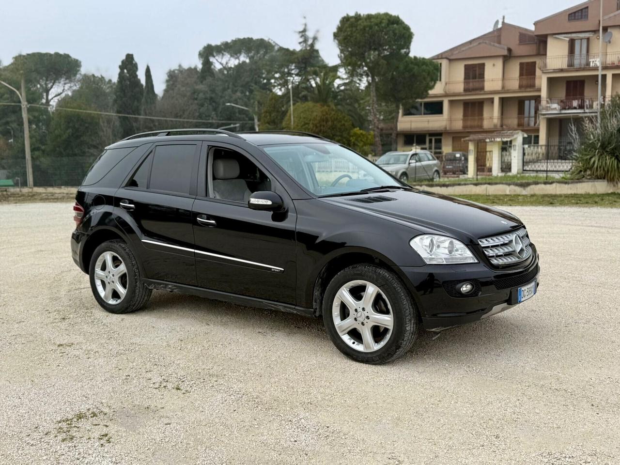 Mercedes ML 320 CDi Sport PERFETTO 135 milaKM