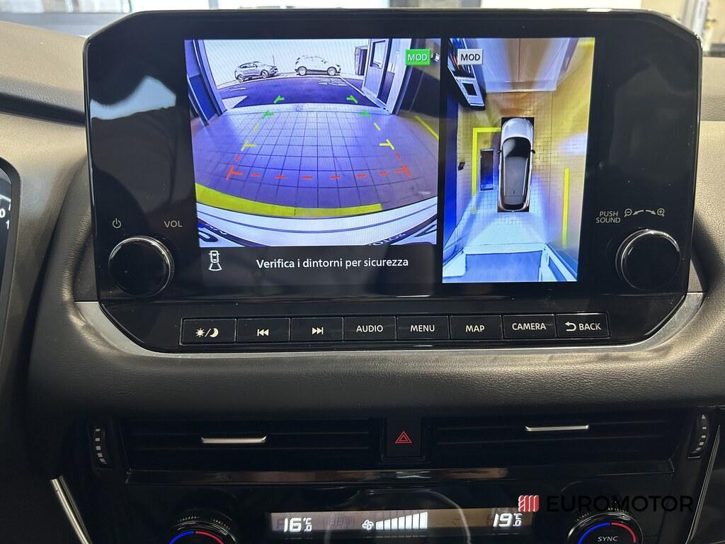 Nissan Qashqai 1.3 MILD HYBRID N-Connecta 2WD