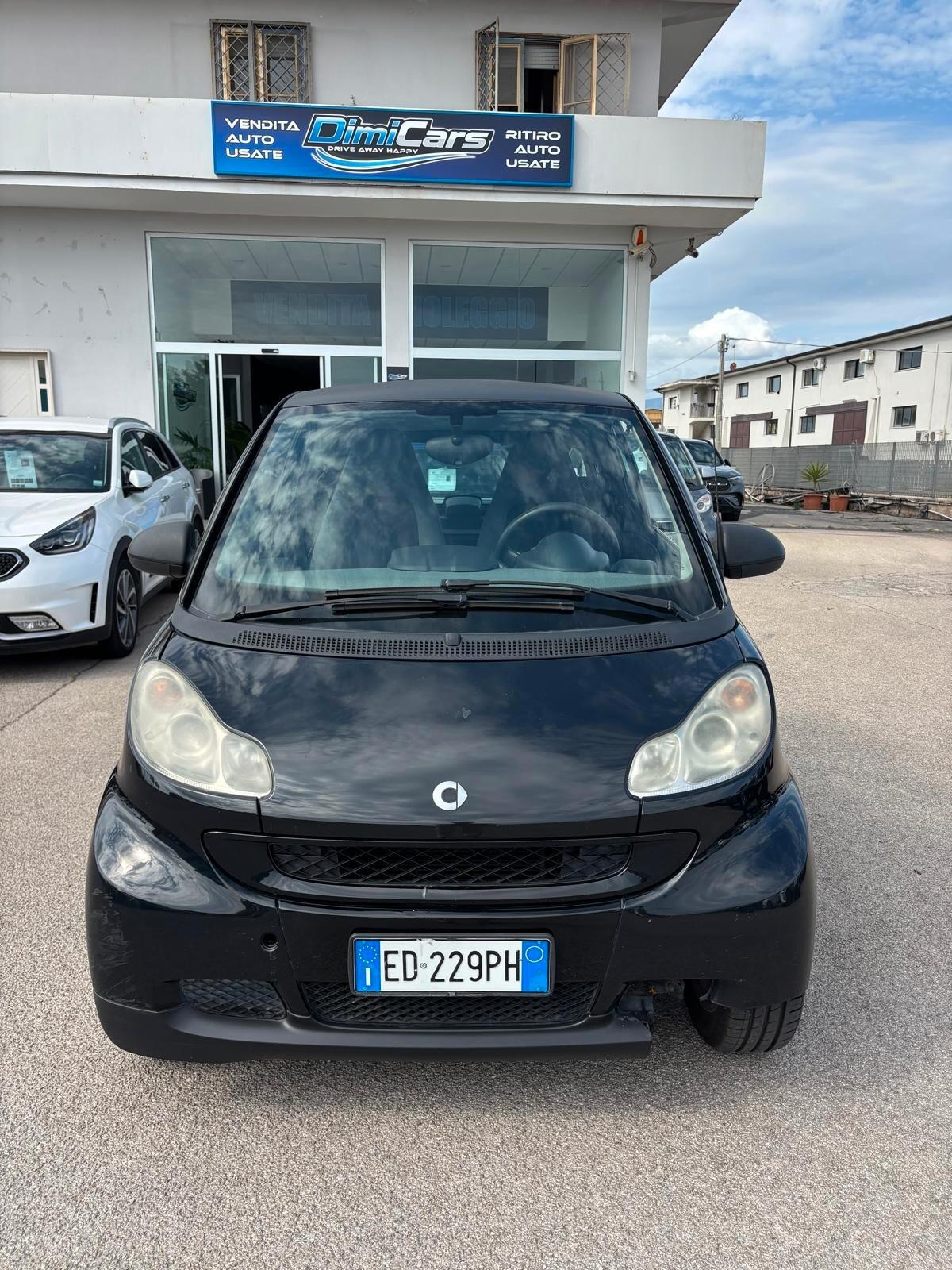 Smart ForTwo 1000 52 kW MHD coupé pure