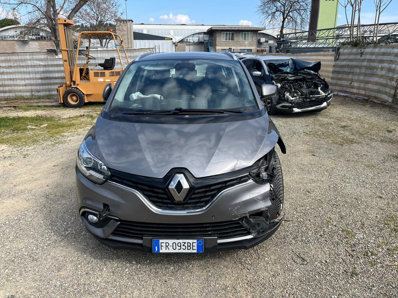 Renault Grand Scenic dCi 8V 110 CV EDC Energy Intens
