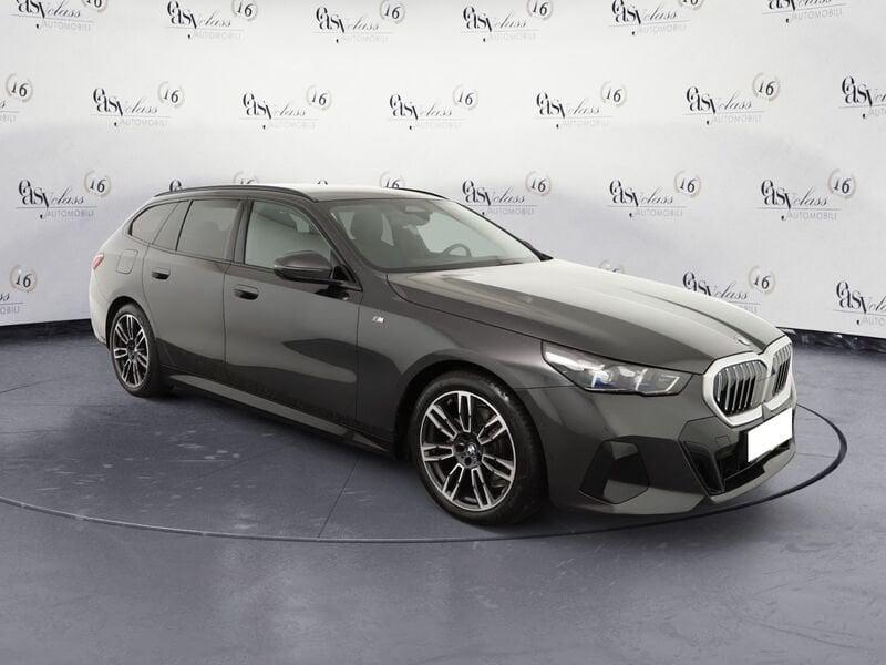 BMW Serie 5 520d xDrive M Sport Gancio Tetto Pelle Camera 360°