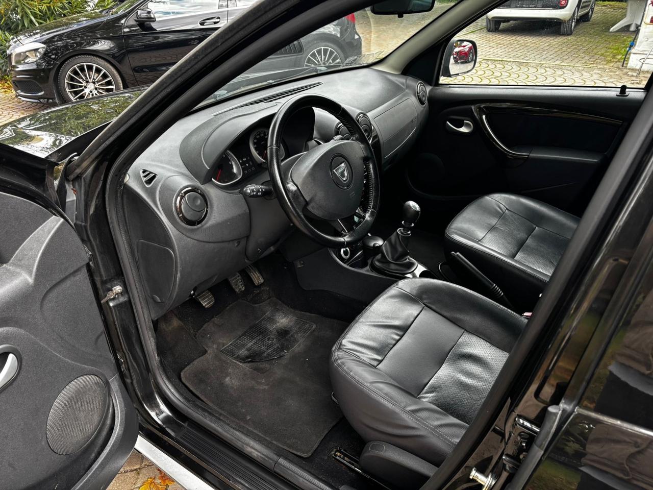 Dacia Duster 1.5 dCi 110CV 4x4 Lauréate IDONEO PER NEO PATENTATI PERMUTABILE