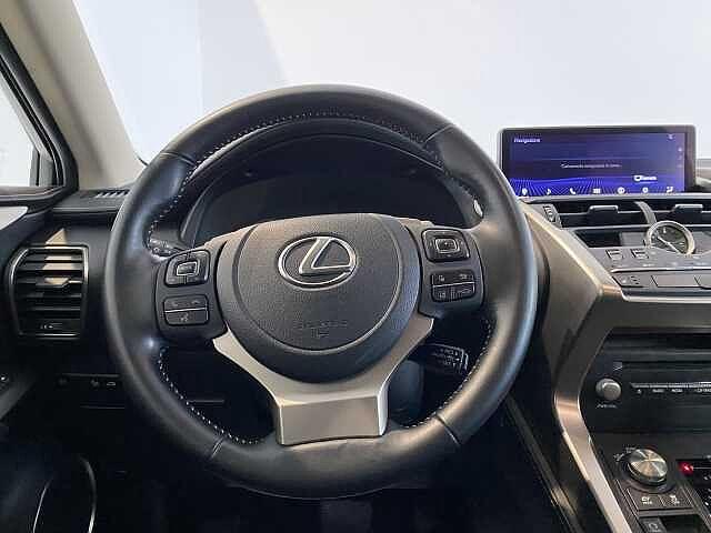 Lexus NX Hybrid 4WD Premium