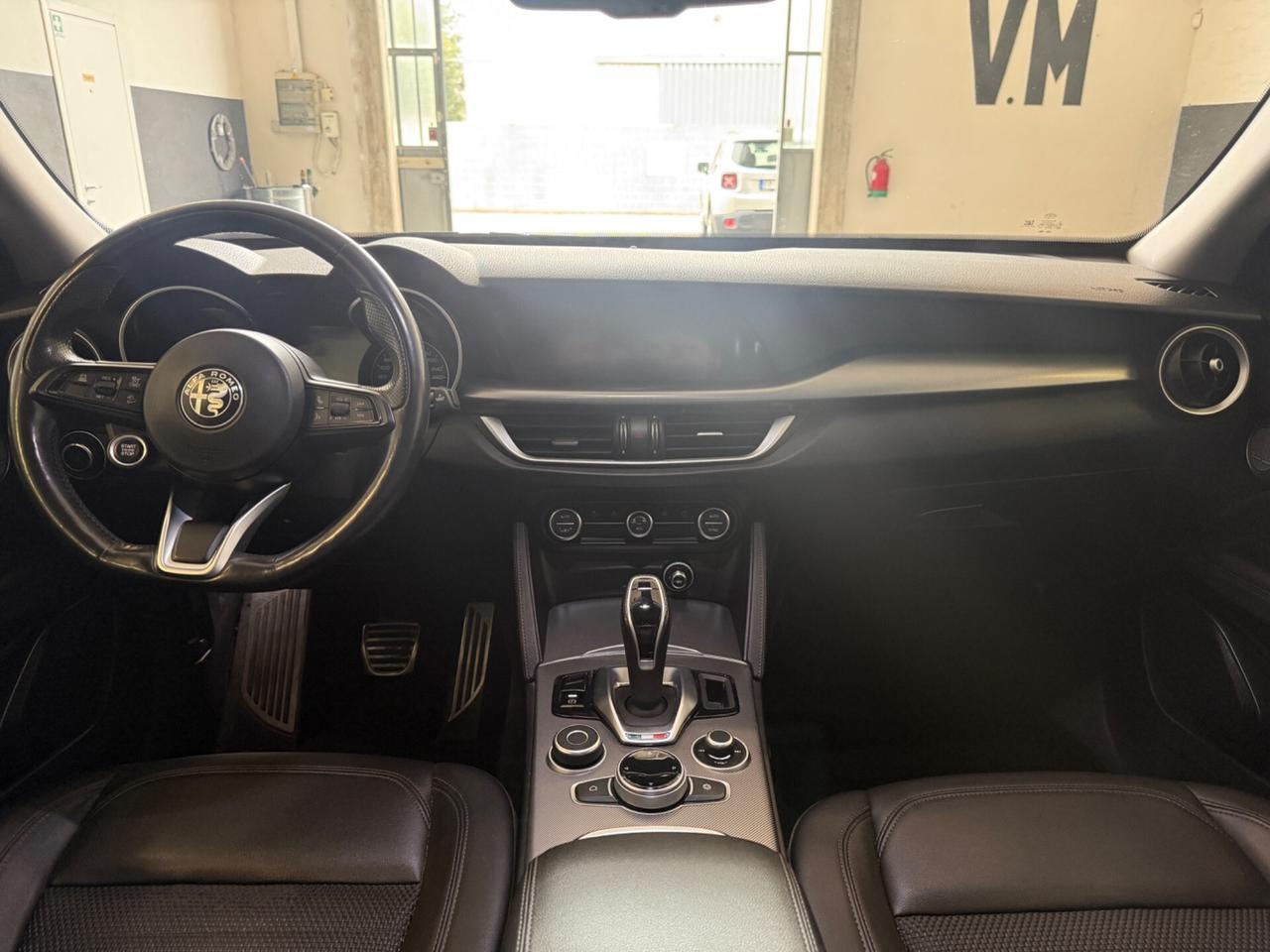 Alfa Romeo Stelvio 2.2 Turbodiesel 190 CV AT8 Q4 Sprint