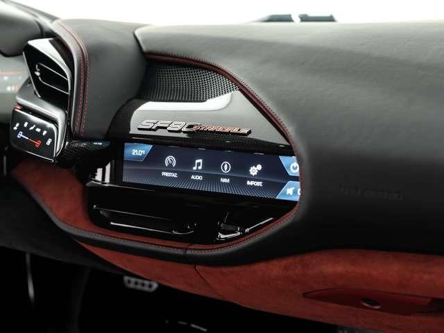Ferrari SF90 Stradale