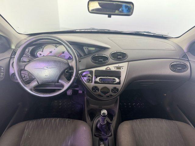 FORD Focus 1.6i 16V cat SW Ghia