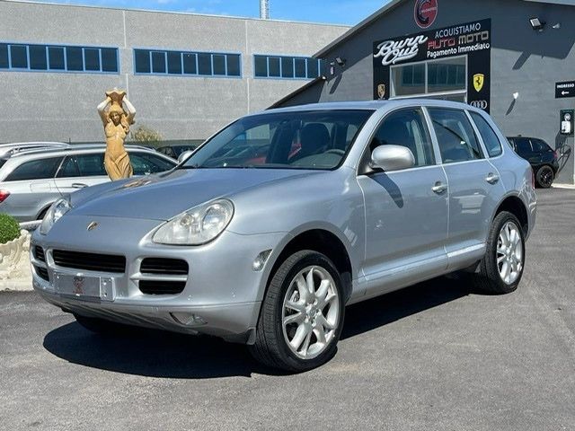 Porsche Cayenne 3.2 V6 cat gpl appena fatto