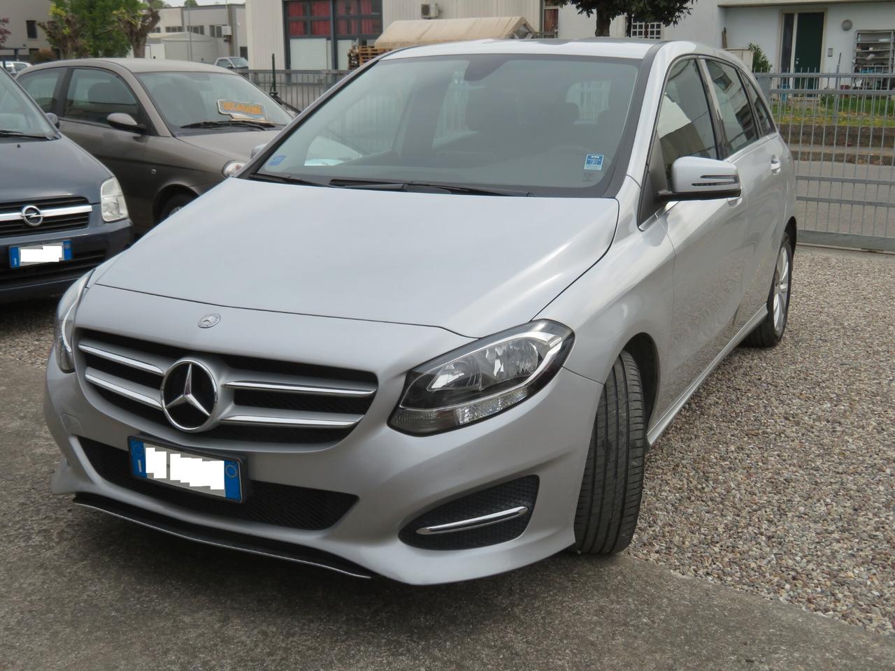 Mercedes-benz B 180 d Automatic Premium