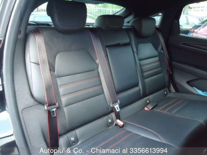 Renault Arkana Hybrid E-TECH 145 CV R.S. Line