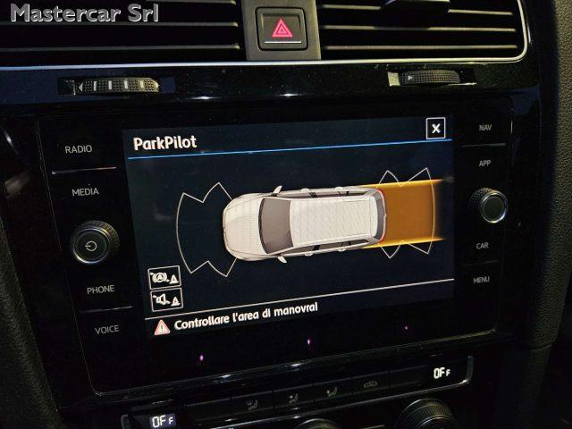 VOLKSWAGEN Golf Variant 2.0 tdi Executive 150cv dsg - FP839ZE