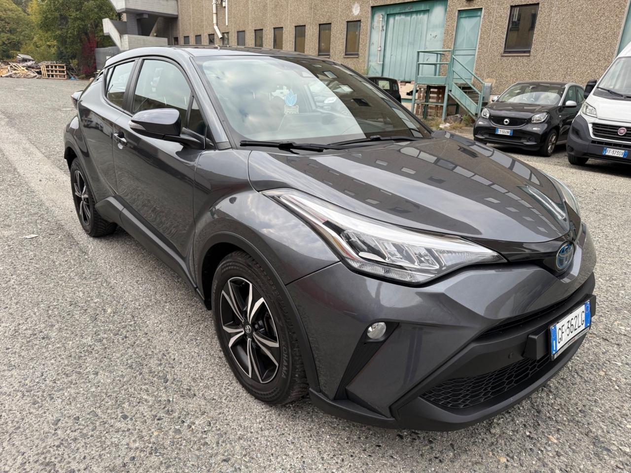 Toyota C-HR 1.8 Hybrid E-CVT Lounge