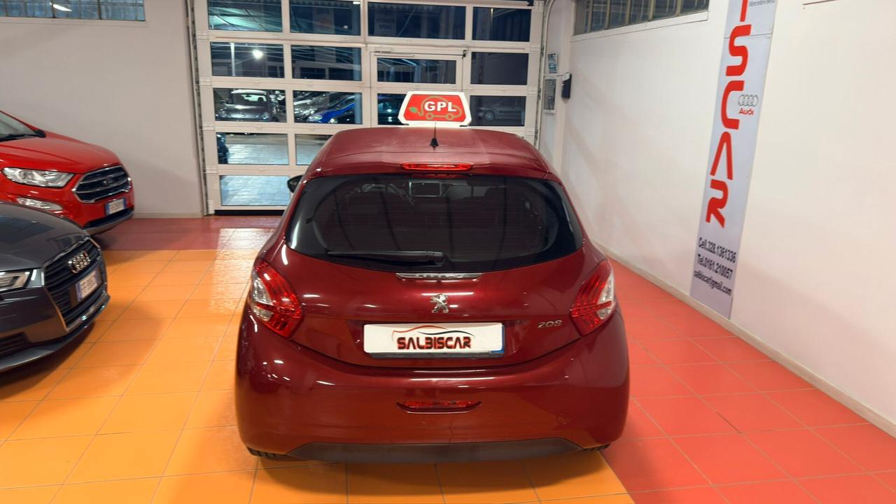 Peugeot 208 1.2 VTi 82 CV 5 porte Allure