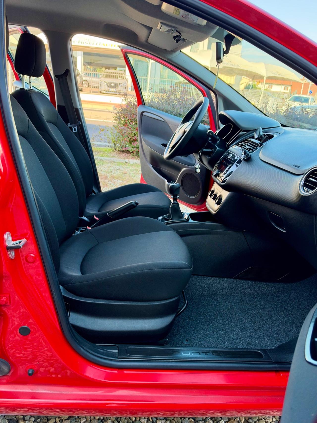 Fiat Punto 1.2BENZINA SOLI 46.000KM E6 2017