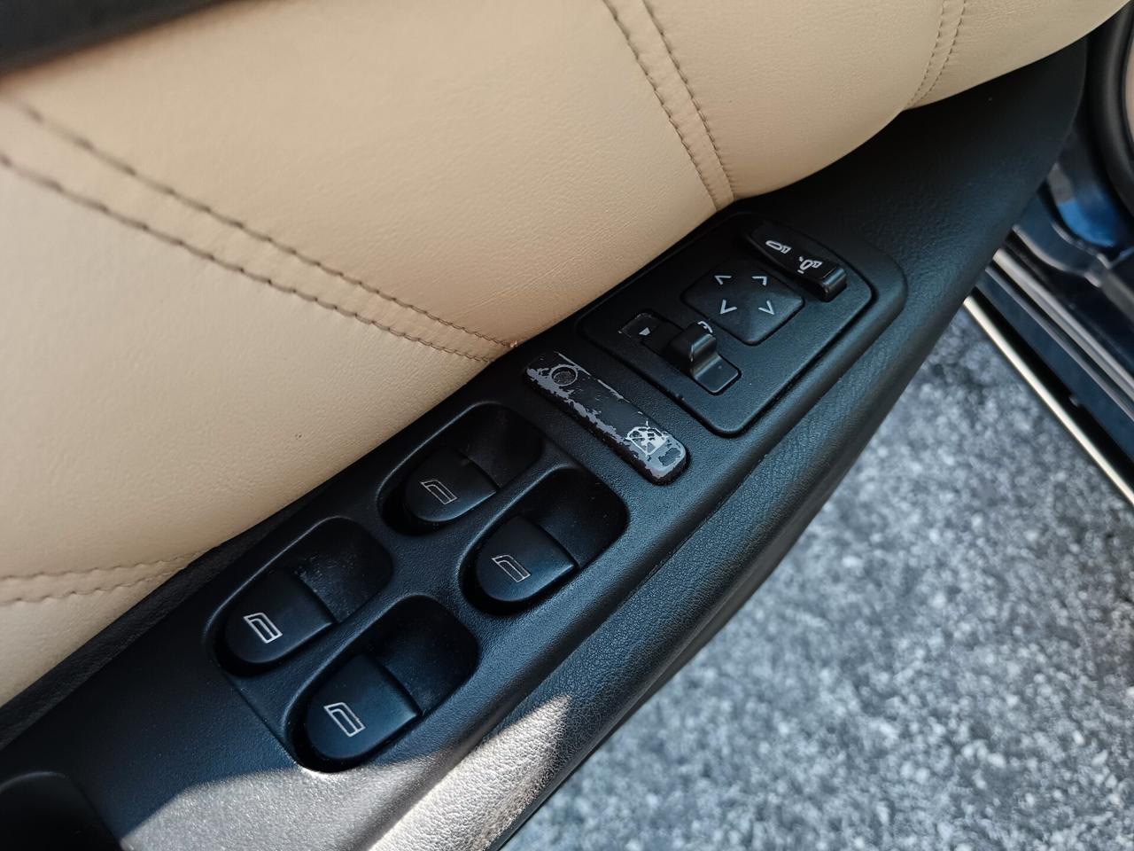 Alfa Romeo 166 2.4 JTD 150CV DISTINCTIVE