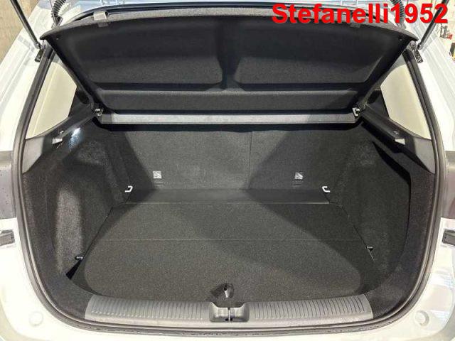 MG ZS Hybrid+ Comfort Ibrida - Dover white - Tessuto