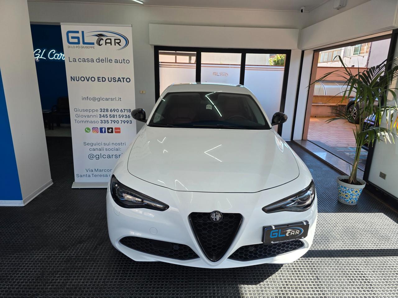 Alfa Romeo Giulia 2.2jtdm AT8 2017 99000km