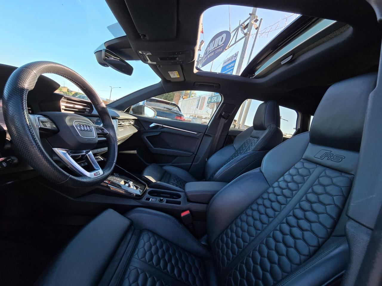 Audi RS3 AUDI RS3