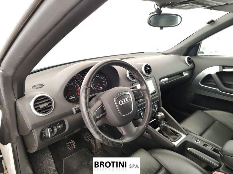 Audi A3 A3 Cabrio 1.2 tfsi Ambition 105cv