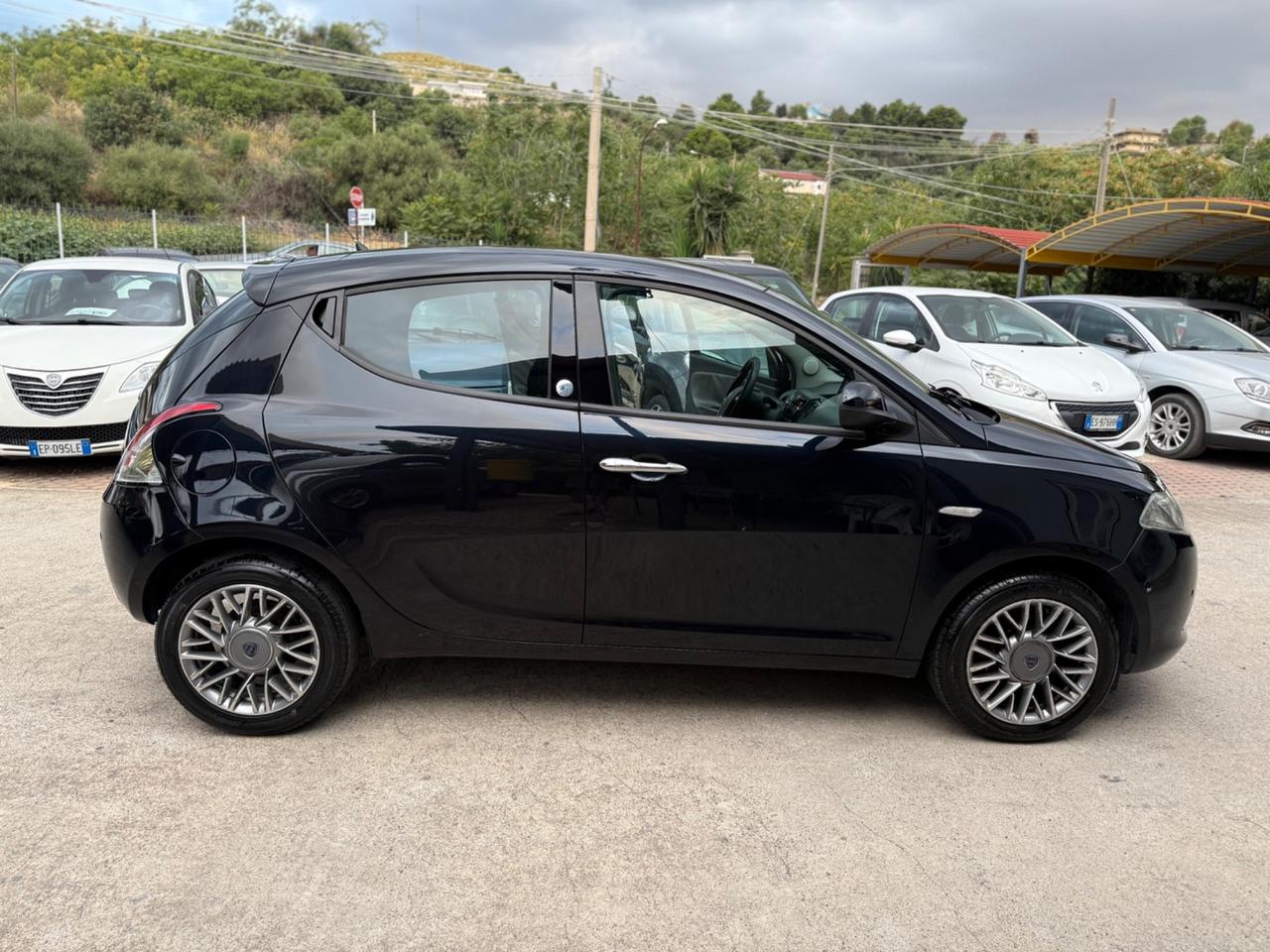 Lancia Ypsilon 1.2 69 CV 5 porte Benz/GPL Km Certif
