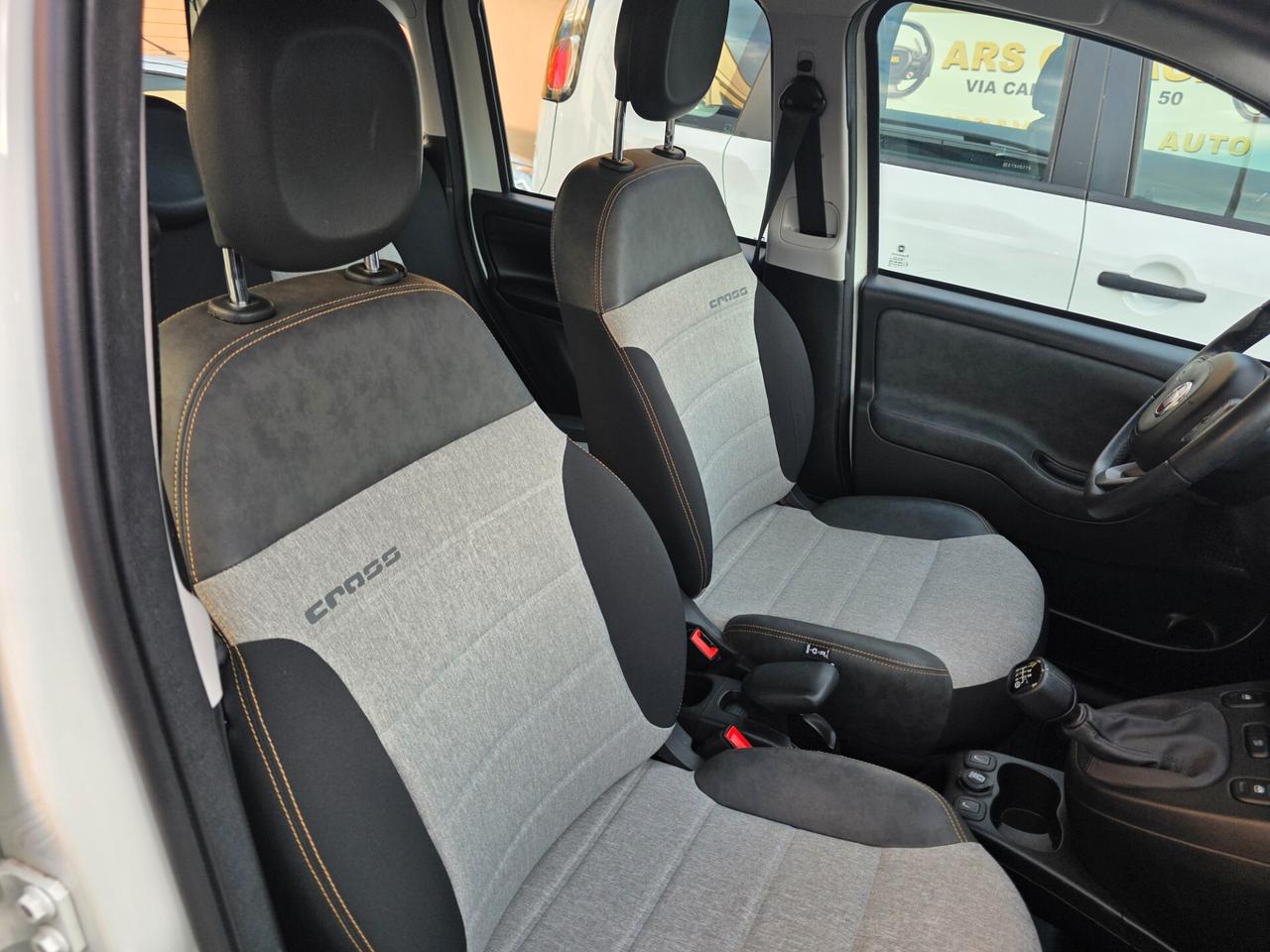 Fiat Panda 1.0 FireFly S&S Hybrid City Cross