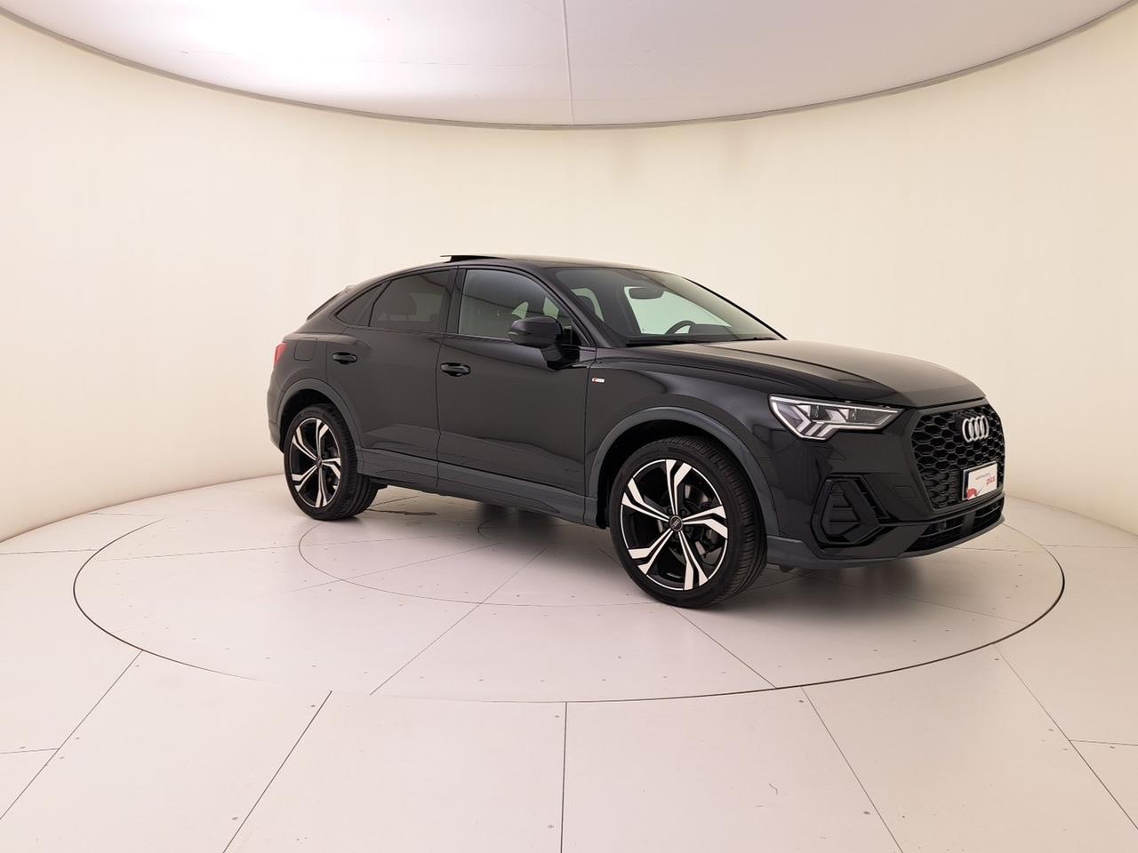 Audi Q3 sportback 35 2.0 tdi s line edition s-tronic