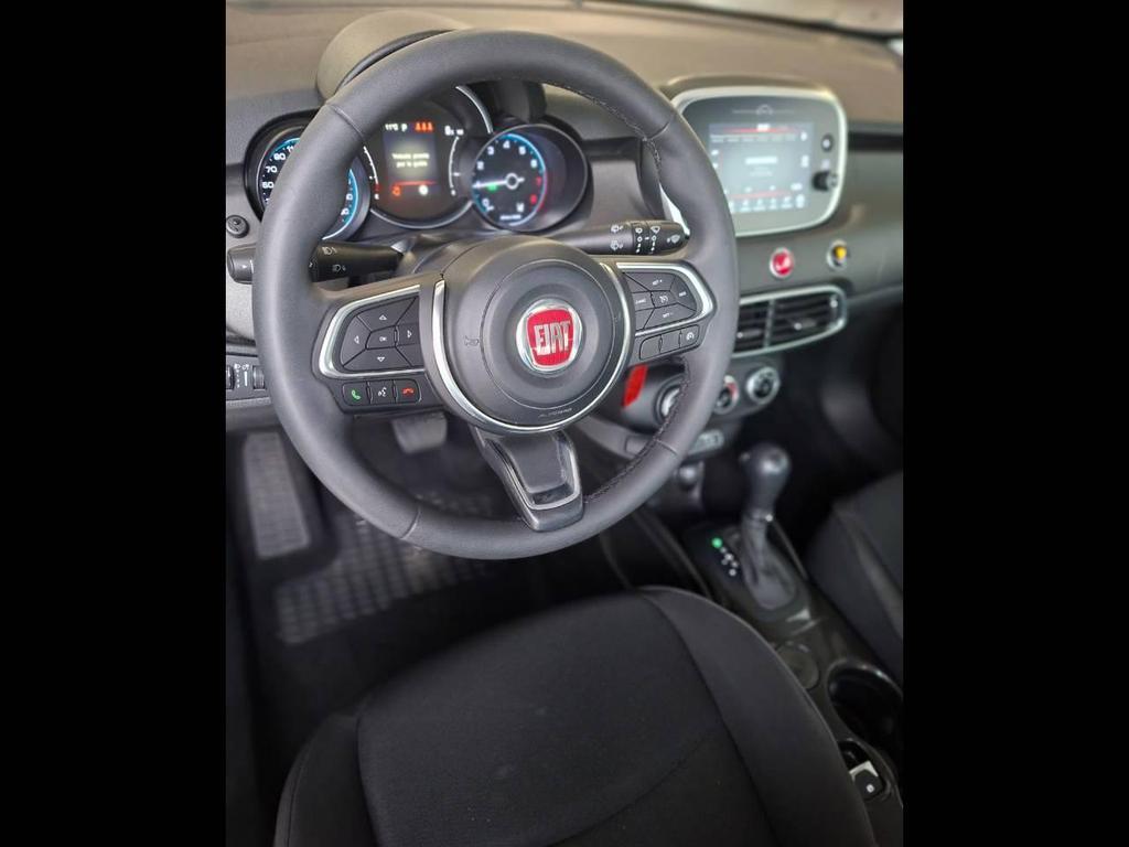 Fiat 500X 1.5 T4 Hybrid (Red) DCT