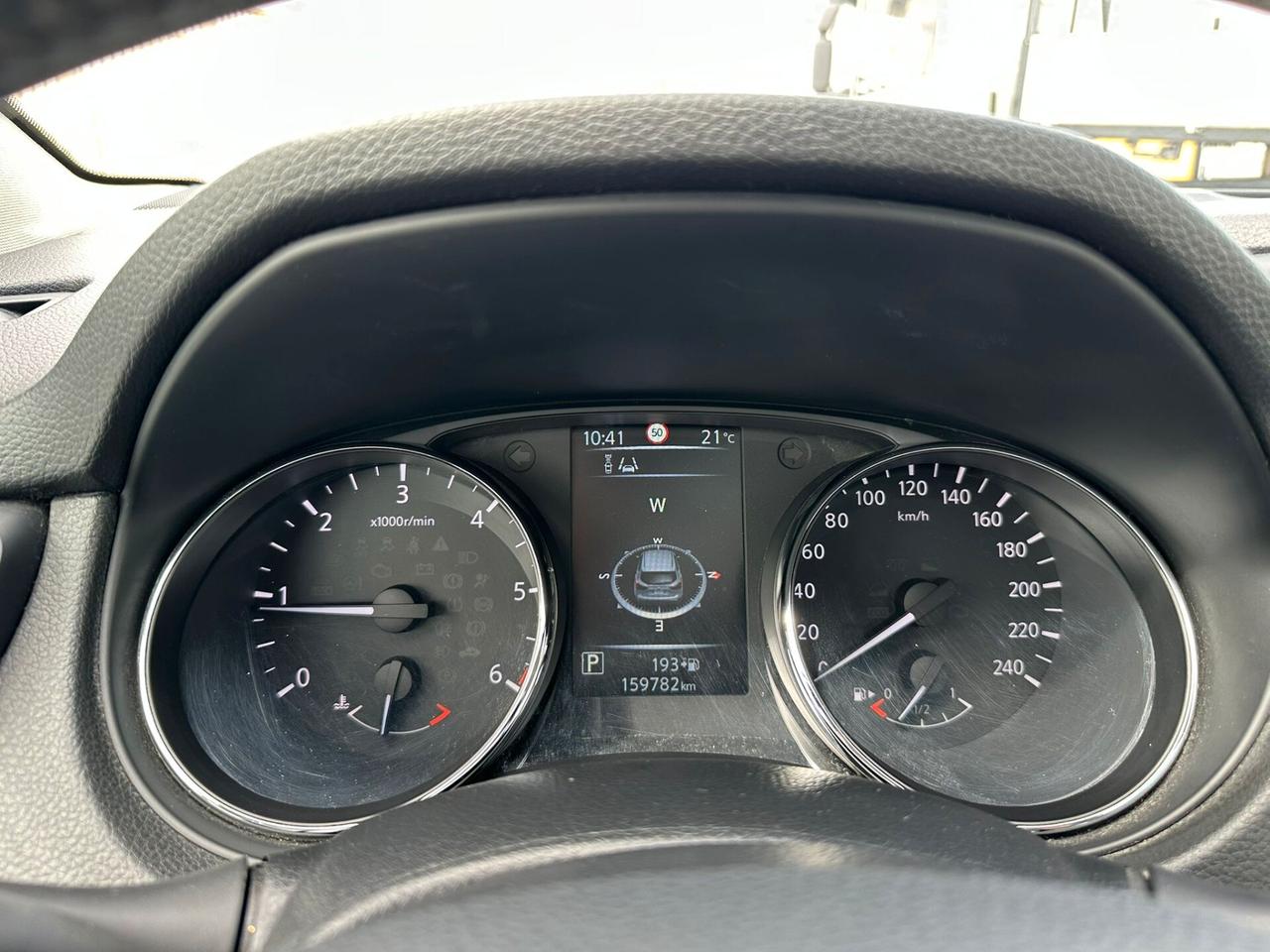 NISSAN QASHQAI 1.6 dCi 2WD Tekna